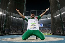 تعلیق موقت قهرمان المپیک پرتاب چکش 