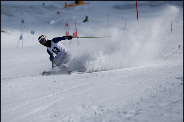 ساوه‌شمشکی و کلهر، نماینده اسکی ایران در المپیک زمستانی جوانان