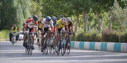 کورس غیرمتخصص‌ها برای فتح فدراسیون دوچرخه سواری