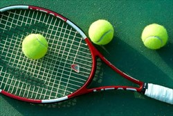 اصلاح خبر سرپرستی یک خانم در تیم ملی تنیس مردان