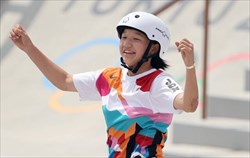 دختر ۱۳ساله ژاپنی قهرمان المپیک شد